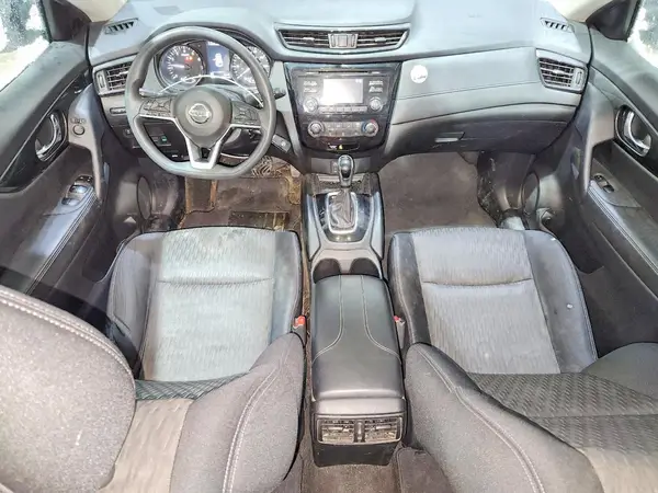 JN8AT2MV4HW009231 2017 NISSAN ROGUE - Image 8