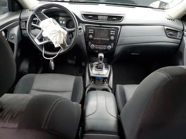 JN8AT2MV4HW009486 2017 NISSAN ROGUE - Image 8