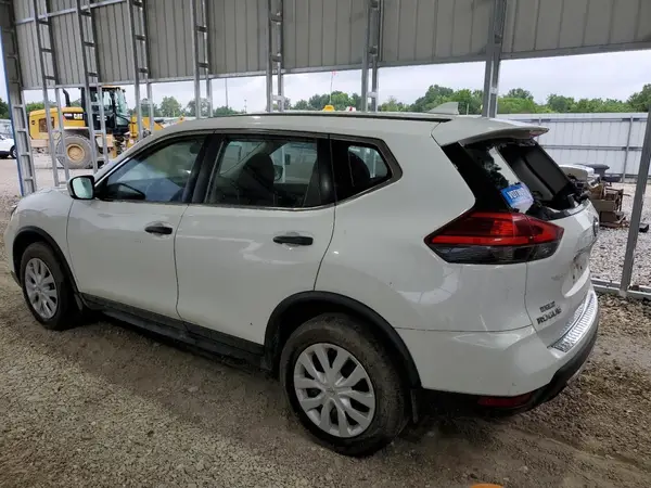 JN8AT2MV4HW009925 2017 NISSAN ROGUE - Image 2