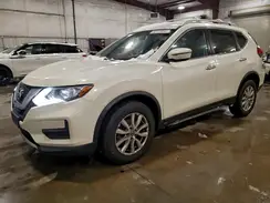 JN8AT2MV4HW010914 2017 NISSAN ROGUE