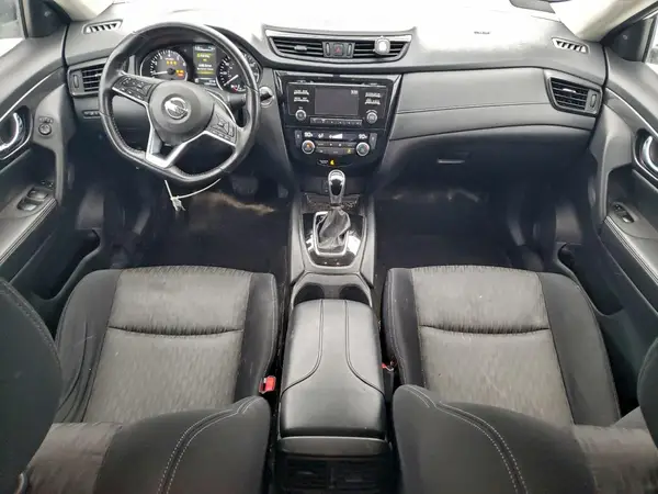 JN8AT2MV4HW010914 2017 NISSAN ROGUE - Image 8
