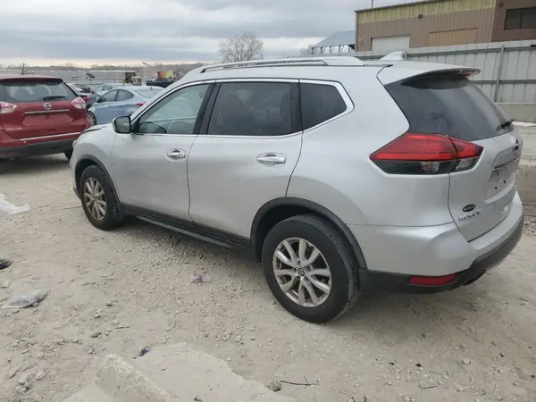 JN8AT2MV4HW015451 2017 NISSAN ROGUE - Image 2
