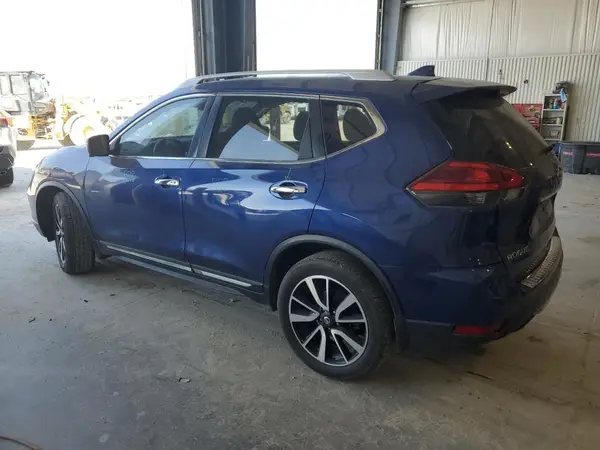 JN8AT2MV4HW016308 2017 NISSAN ROGUE - Image 2