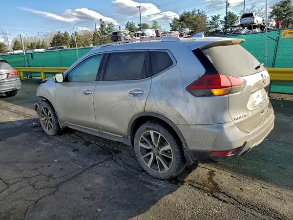 JN8AT2MV4HW016602 2017 NISSAN ROGUE - Image 2