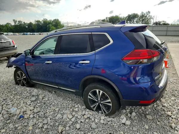 JN8AT2MV4HW017362 2017 NISSAN ROGUE - Image 2