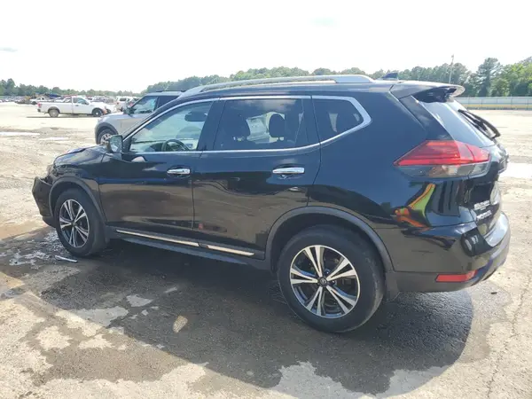 JN8AT2MV4HW023632 2017 NISSAN ROGUE - Image 2