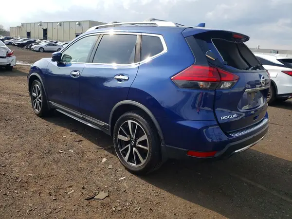 JN8AT2MV4HW026787 2017 NISSAN ROGUE - Image 2