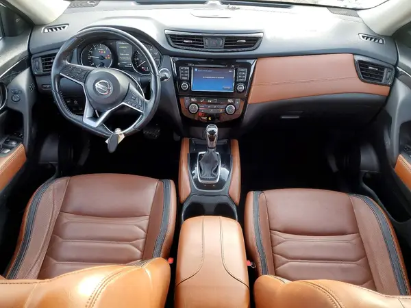 JN8AT2MV4HW250089 2017 NISSAN ROGUE - Image 8