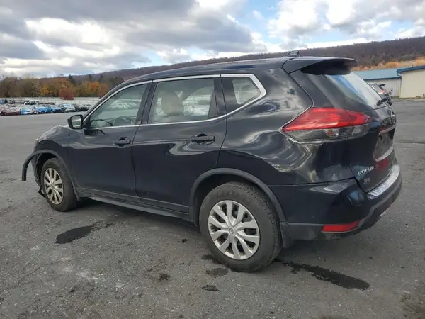 JN8AT2MV4HW251307 2017 NISSAN ROGUE - Image 2