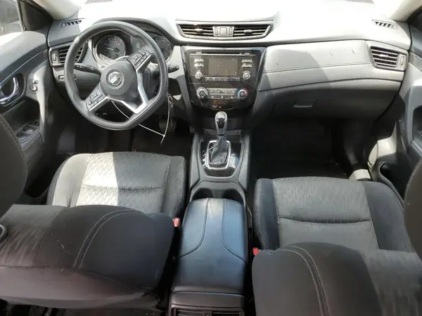 JN8AT2MV4HW252232 2017 NISSAN ROGUE - Image 8
