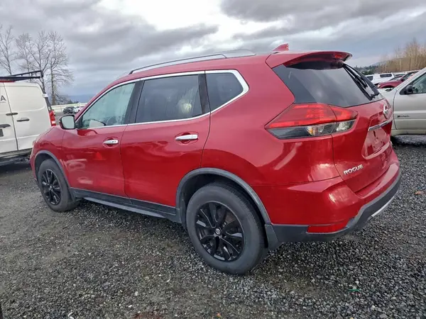 JN8AT2MV4HW254188 2017 NISSAN ROGUE - Image 2