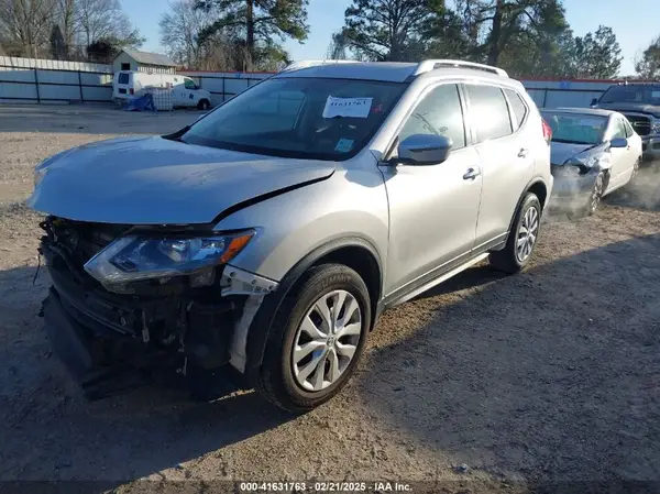 JN8AT2MV4HW254661 2017 NISSAN ROGUE - Image 2