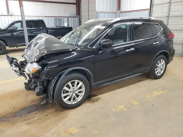 JN8AT2MV4HW254806 2017 NISSAN ROGUE - Image 1