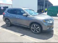 JN8AT2MV4HW256054 2017 NISSAN ROGUE
