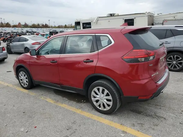 JN8AT2MV4HW257995 2017 NISSAN ROGUE - Image 2