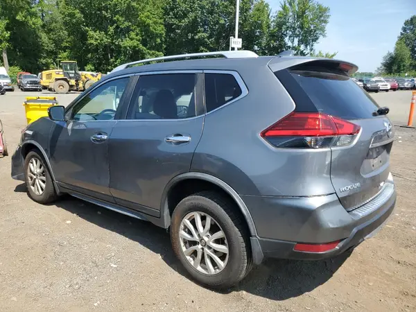 JN8AT2MV4HW258886 2017 NISSAN ROGUE - Image 2
