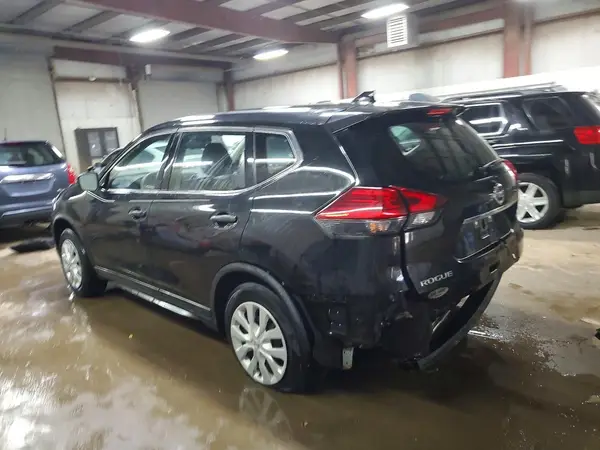 JN8AT2MV4HW260251 2017 NISSAN ROGUE - Image 2