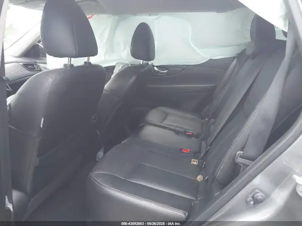 JN8AT2MV4HW262274 2017 NISSAN ROGUE - Image 8
