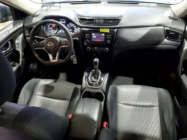 JN8AT2MV4HW262372 2017 NISSAN ROGUE - Image 8