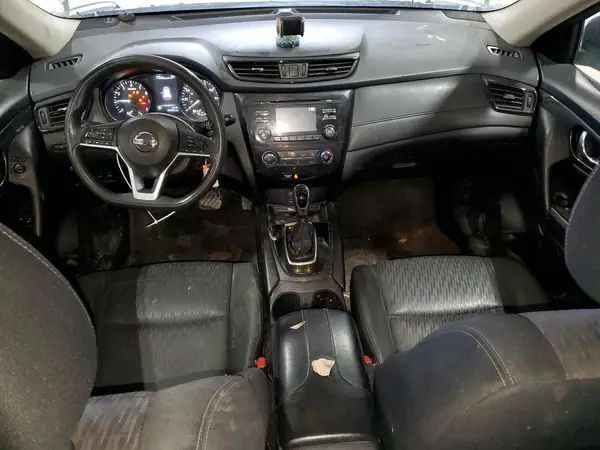 JN8AT2MV4HW262890 2017 NISSAN ROGUE - Image 8