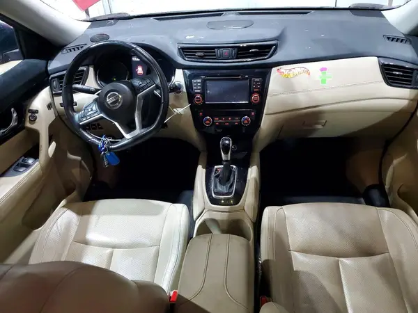 JN8AT2MV4HW264543 2017 NISSAN ROGUE - Image 8
