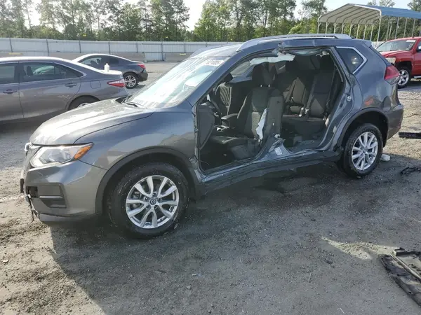 JN8AT2MV4HW265563 2017 NISSAN ROGUE - Image 1