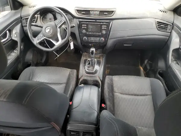 JN8AT2MV4HW265787 2017 NISSAN ROGUE - Image 8