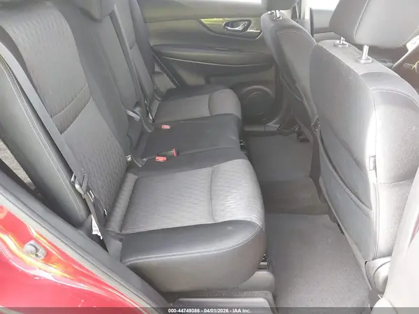JN8AT2MV4HW266664 2017 NISSAN ROGUE - Image 8