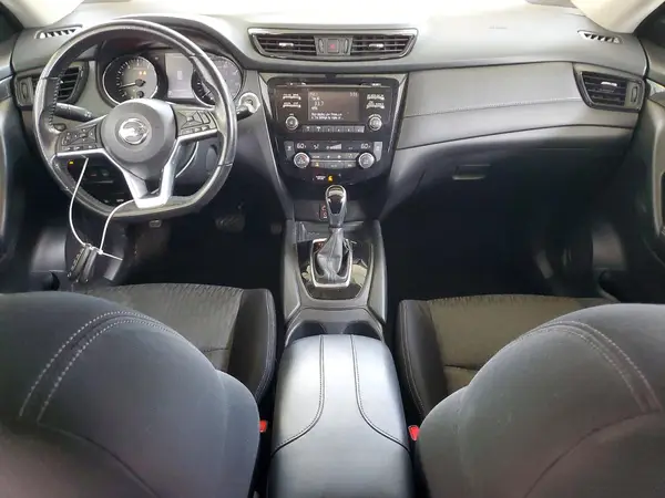 JN8AT2MV4HW266728 2017 NISSAN ROGUE - Image 8