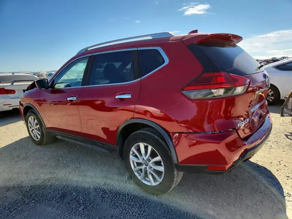 JN8AT2MV4HW269340 2017 NISSAN ROGUE - Image 2