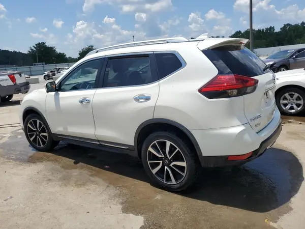 JN8AT2MV4HW270861 2017 NISSAN ROGUE - Image 2