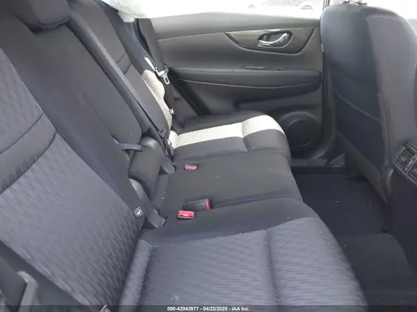 JN8AT2MV4HW271539 2017 NISSAN ROGUE - Image 8