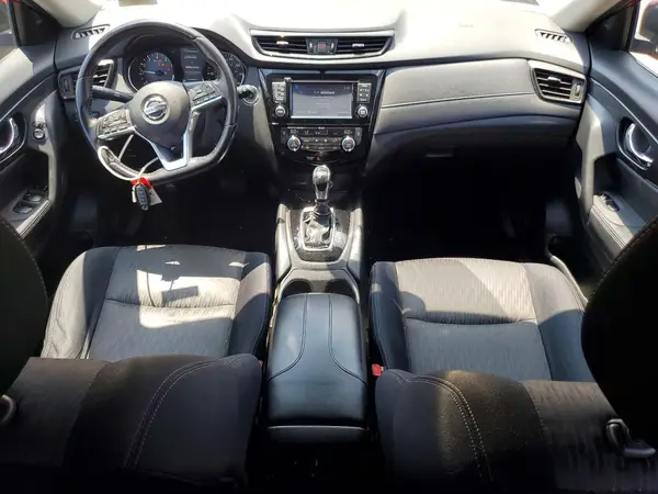 JN8AT2MV4HW271783 2017 NISSAN ROGUE - Image 8