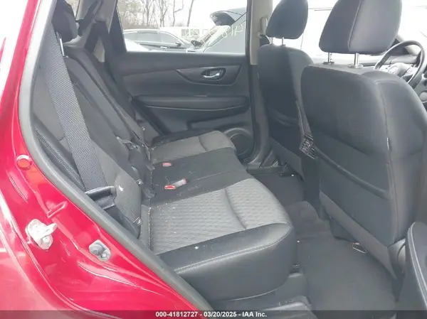 JN8AT2MV4HW277616 2017 NISSAN ROGUE - Image 8