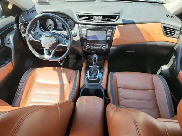 JN8AT2MV4HW278863 2017 NISSAN ROGUE - Image 8