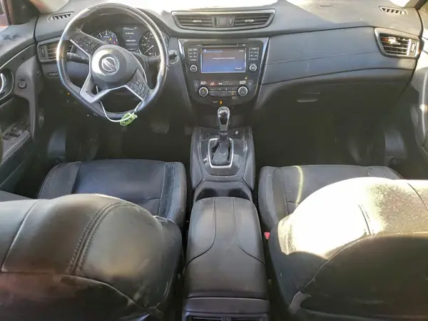 JN8AT2MV4HW279141 2017 NISSAN ROGUE - Image 8
