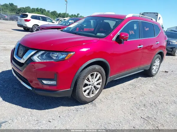 JN8AT2MV4HW282220 2017 NISSAN ROGUE - Image 2