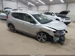 JN8AT2MV4HW284050 2017 NISSAN ROGUE