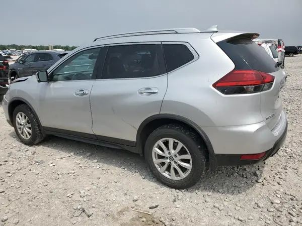 JN8AT2MV4HW284176 2017 NISSAN ROGUE - Image 2