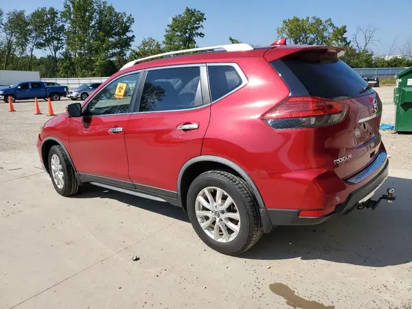 JN8AT2MV4HW285084 2017 NISSAN ROGUE - Image 2