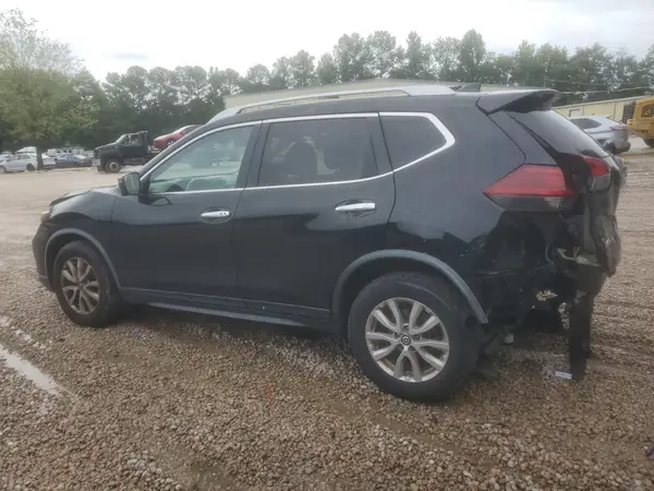 JN8AT2MV4JW300978 2018 NISSAN ROGUE - Image 2