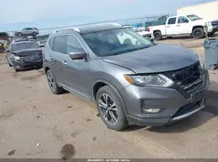 JN8AT2MV4JW304254 2018 NISSAN ROGUE