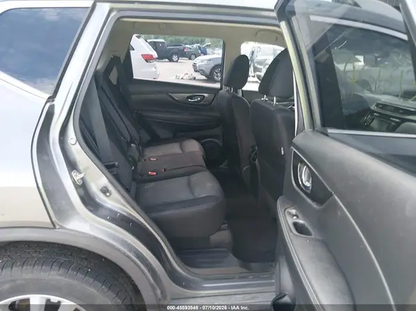 JN8AT2MV4JW304321 2018 NISSAN ROGUE - Image 8
