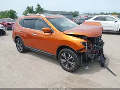 JN8AT2MV4JW306053 2018 NISSAN ROGUE