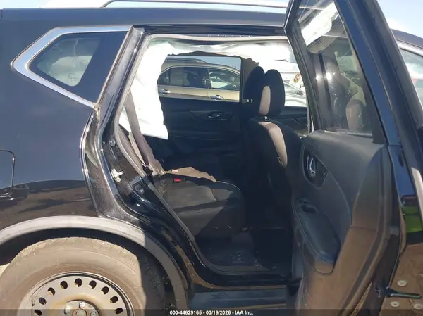 JN8AT2MV4JW306280 2018 NISSAN ROGUE - Image 8