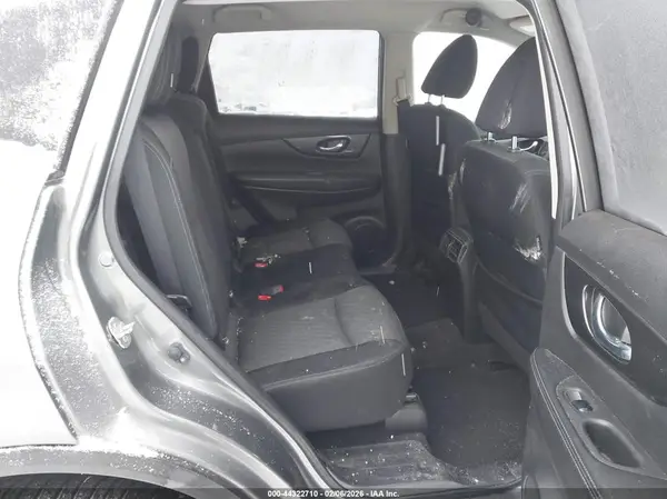 JN8AT2MV4JW307235 2018 NISSAN ROGUE - Image 8