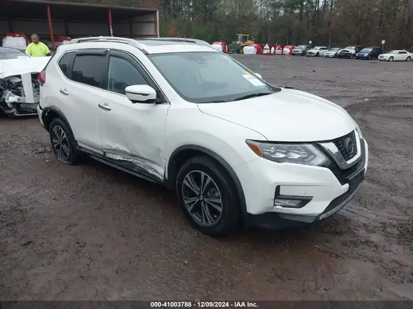 JN8AT2MV4JW309809 2018 NISSAN ROGUE - Image 1