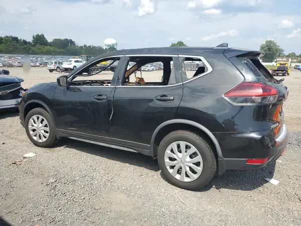 JN8AT2MV4JW315495 2018 NISSAN ROGUE - Image 2