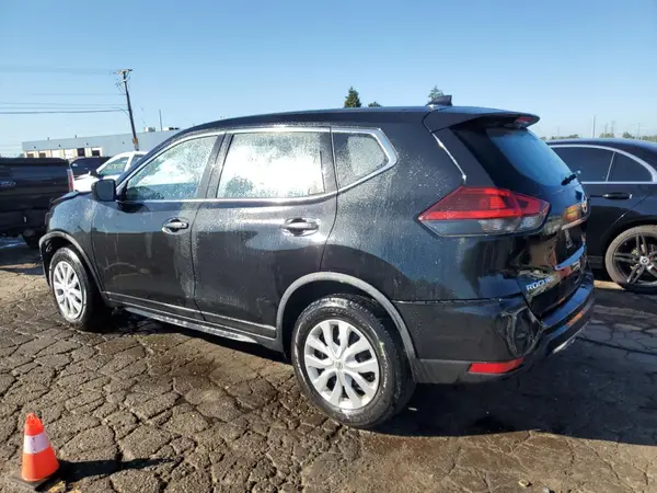 JN8AT2MV4JW315707 2018 NISSAN ROGUE - Image 2