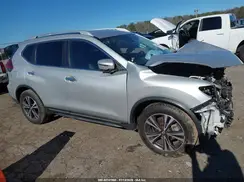 JN8AT2MV4JW315951 2018 NISSAN ROGUE
